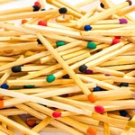 Coloured Matchsticks Manufacturer & Supplier in India Wholesale wooden matches with colorful heads, crafted for quality and style in India